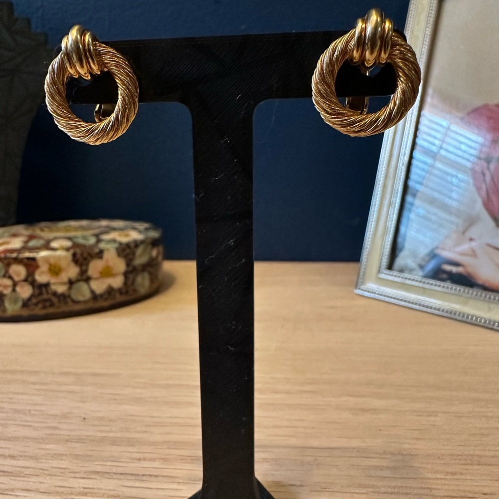 Christian Dior Germany Vintage 1980s Gold Plated  Rope Clip-On Earrings